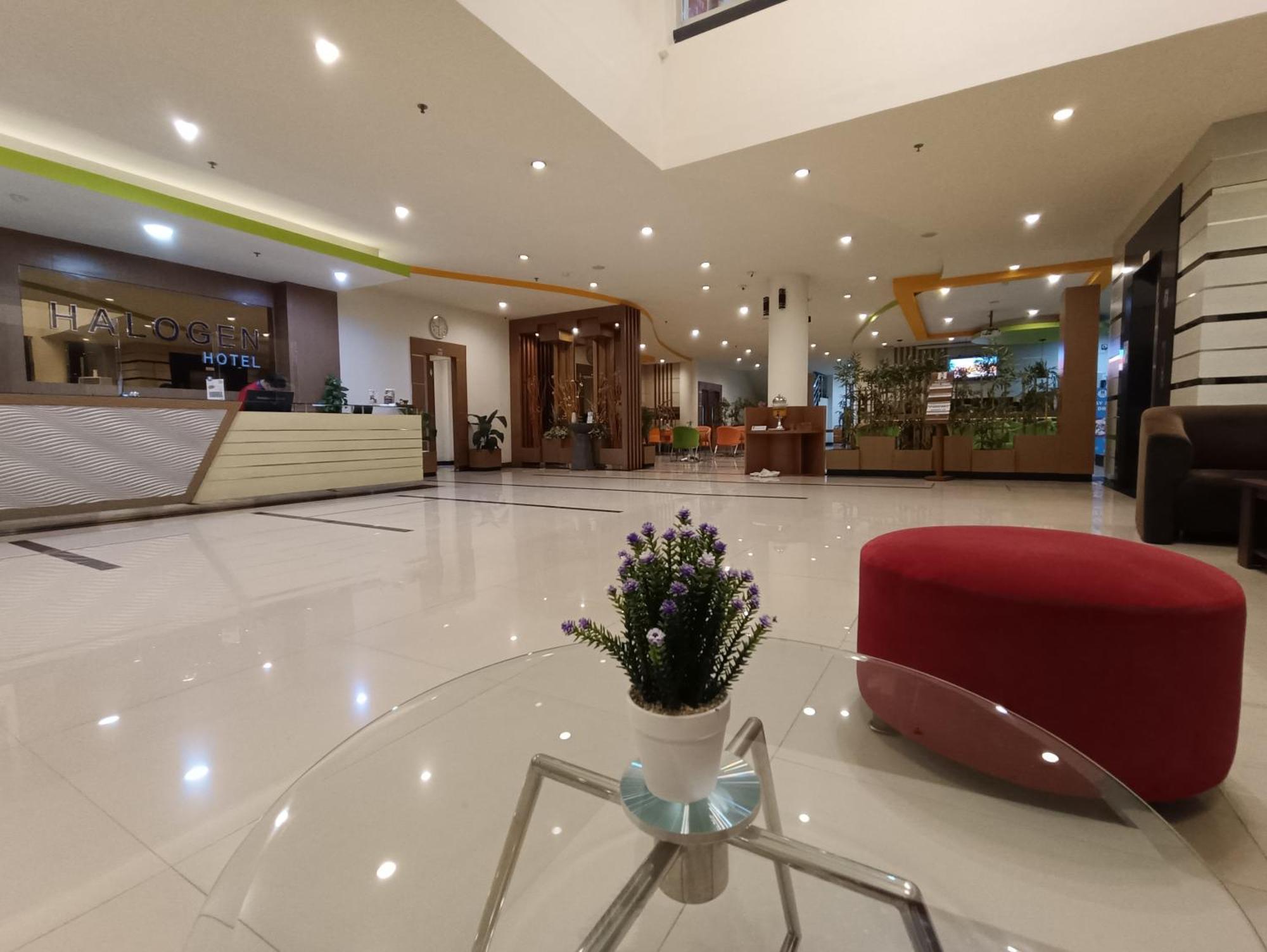 סידוארג'ו Halogen Hotel Airport Surabaya מראה חיצוני תמונה
