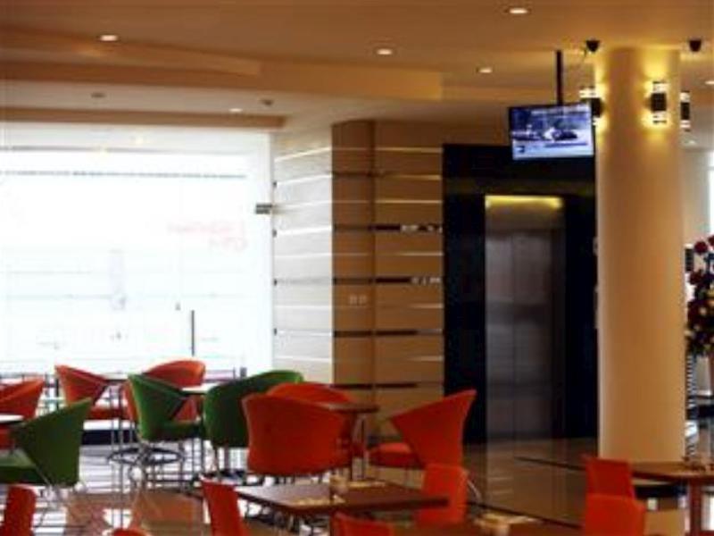סידוארג'ו Halogen Hotel Airport Surabaya מראה חיצוני תמונה